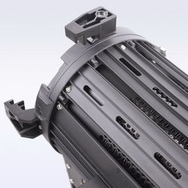 高光出力 200W LEDフレネルライト 日光電池 フィルムとスタジオ照明のために電源を供給 ((ポール操作ヨーク) サプライヤー