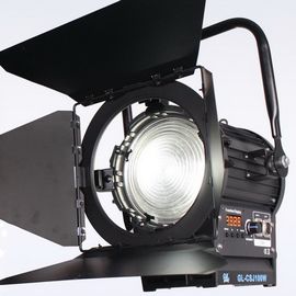 高光出力 200W LEDフレネルライト 日光電池 フィルムとスタジオ照明のために電源を供給 ((ポール操作ヨーク) サプライヤー