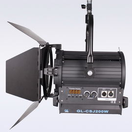 CRI 92 フィルムライト 200W LED フレンネルライト バイカラー NO プロのスタジオ照明のための扇風機 ((ポール操作ヨーク) サプライヤー