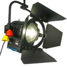 CRI 92のフィルム ライト200W LEDフレネル ライトBi色専門のスタジオの照明のためのファン無し サプライヤー