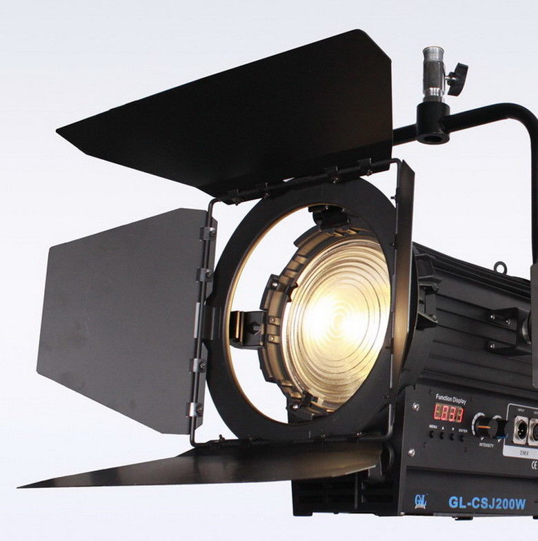 テレビのスタジオの照明のためのタングステンの取り替え200W LEDフレネル軽く高いTLCI/CRI サプライヤー