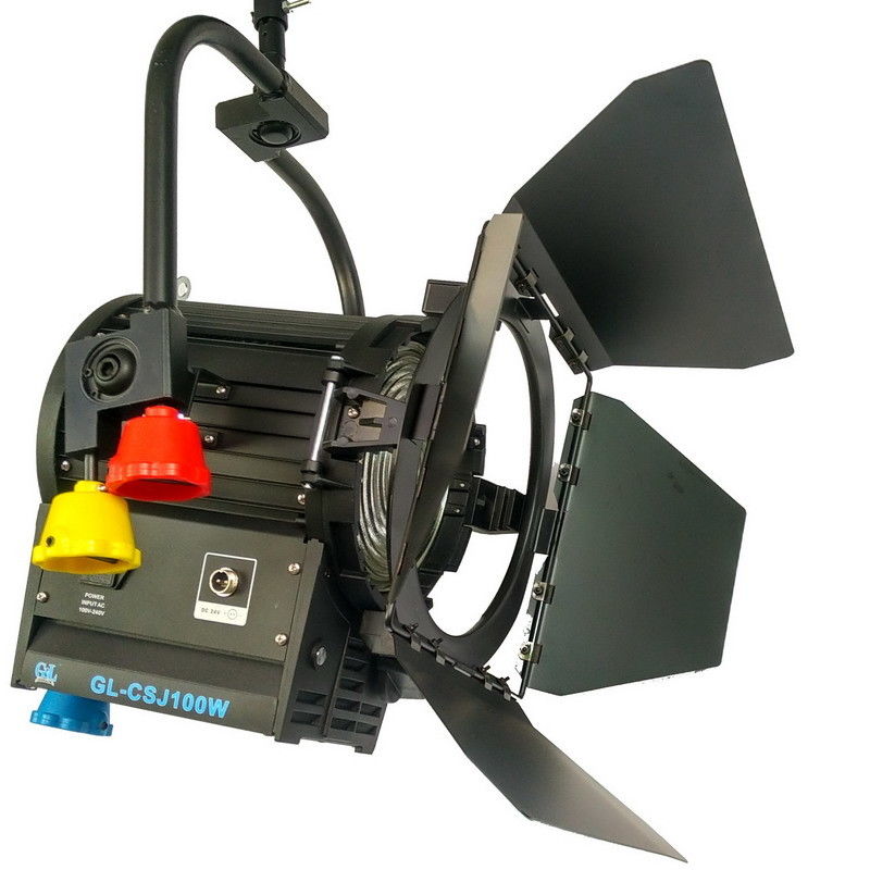NO Fan 100W LEDフレネルライト バイカラー 高CRI ビデオカメラマン用照明 ((ポール操作ヨーク) サプライヤー